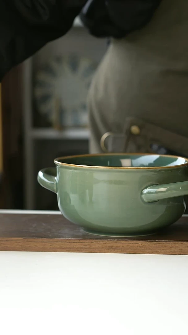 【闪购商品】陶瓷橄榄绿双耳@4-2@