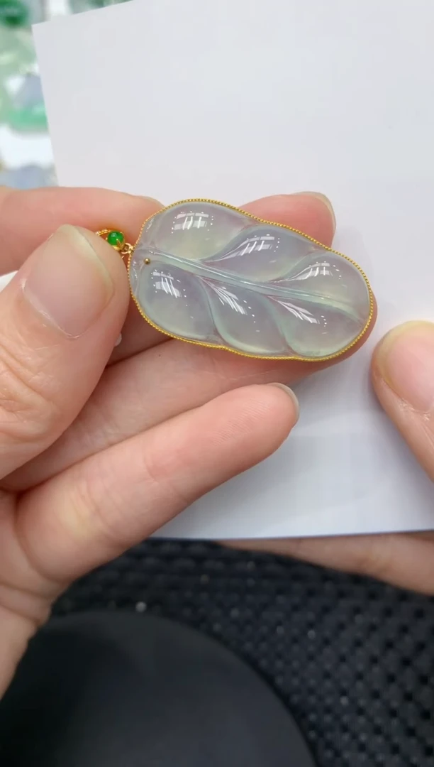 【闪购商品】翡翠颈饰18K金镶嵌1111111111