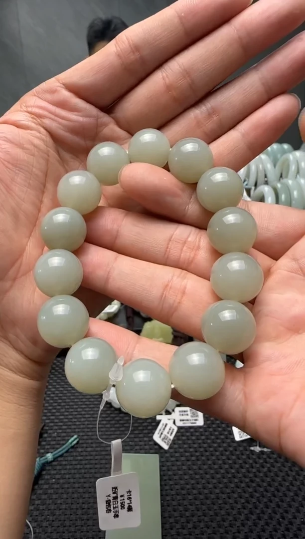 未镶嵌手串和田玉青白玉手串卡16