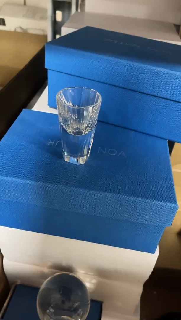 有机玻璃水晶白酒杯