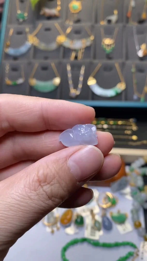 颈饰未镶嵌翡翠39915