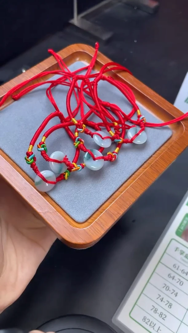 【闪购商品】翡翠手绳未镶嵌GDL0901A14多样性发一