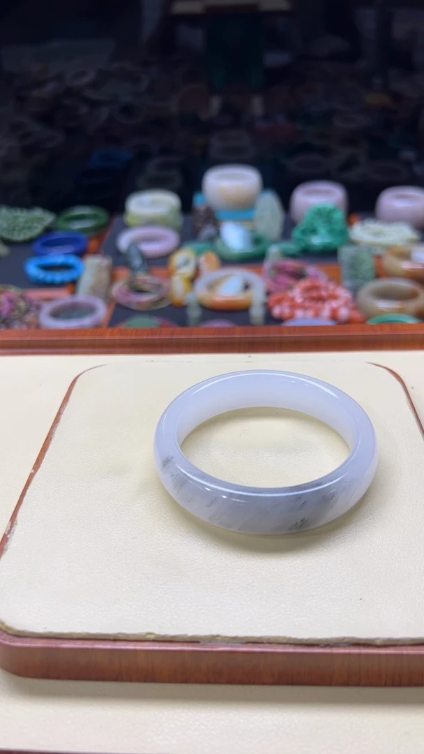 未镶嵌手镯石英质玉悦*069