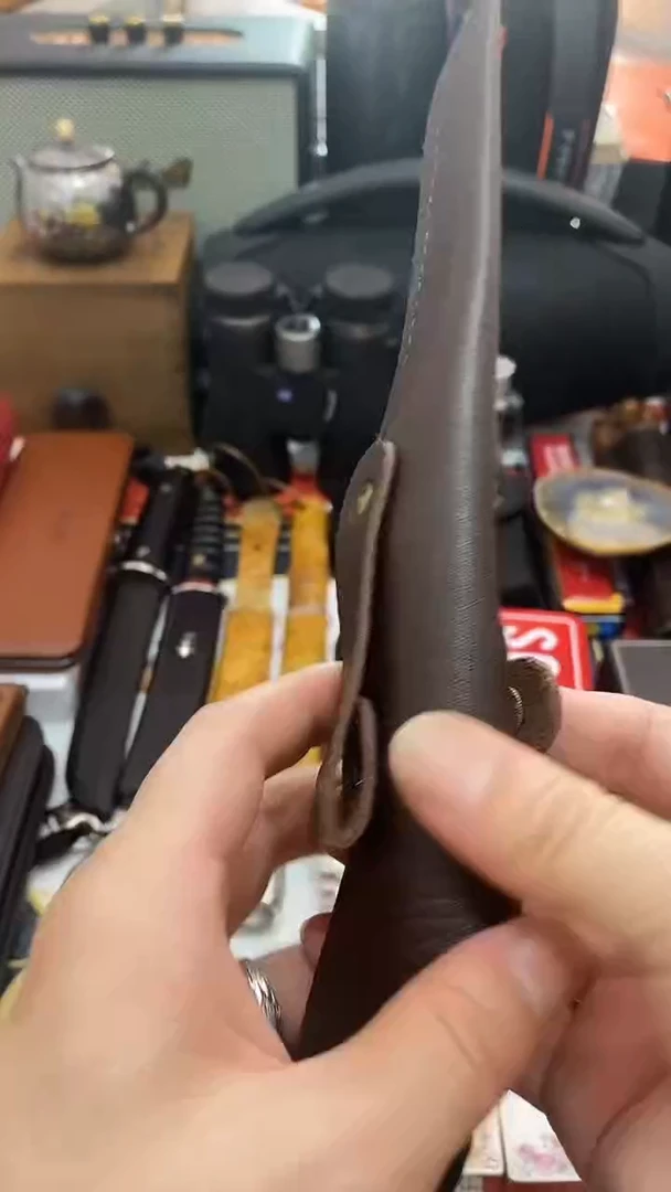 瓷片闪购商品 如图所示