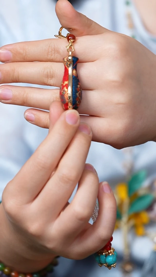 织绣0801多样性发其一