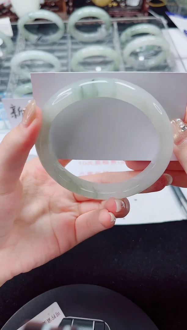 未镶嵌手镯石英质玉184-59/60