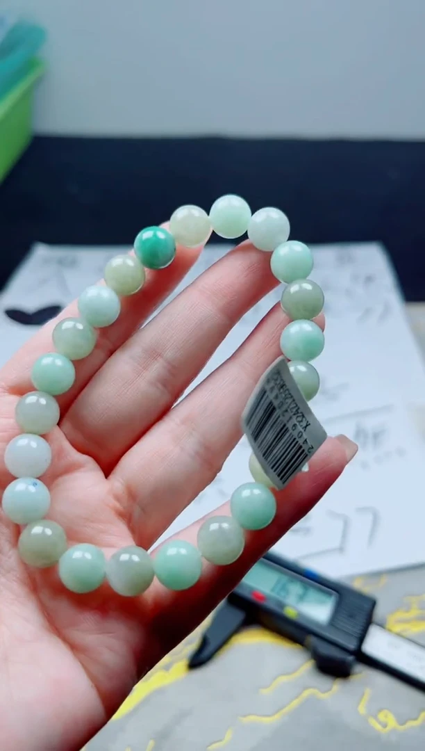 未镶嵌定制翡翠翡翠