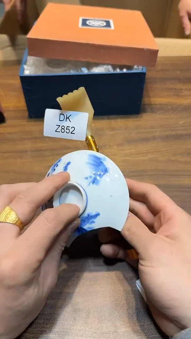 瓷片燃****宙哈哈哈哈哈哈852