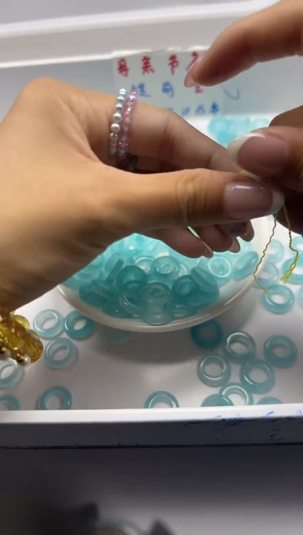 玛瑙/玉髓颈饰未镶嵌w2402冰川蓝*海蓝宝玛瑙跑环*3个