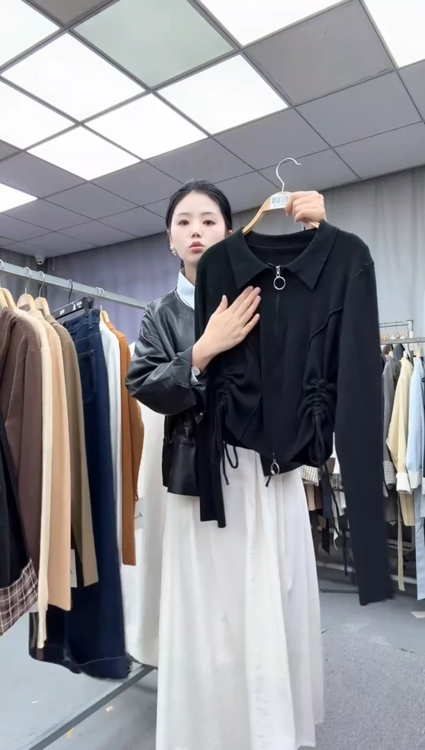 码 大哥家漂亮衣服漂亮颜色