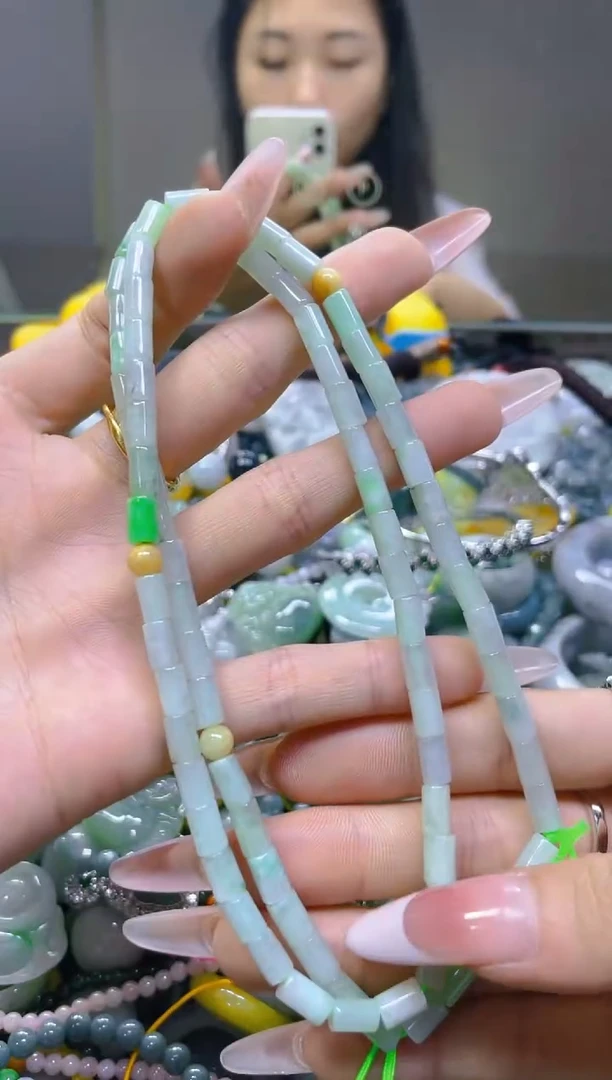 翡翠未镶嵌颈饰4MM/G/翡翠A货一图一物
