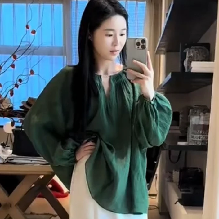 【张七七】“只此青绿”新款女苎麻小衫时尚宽松版气质上衣洋气休闲装