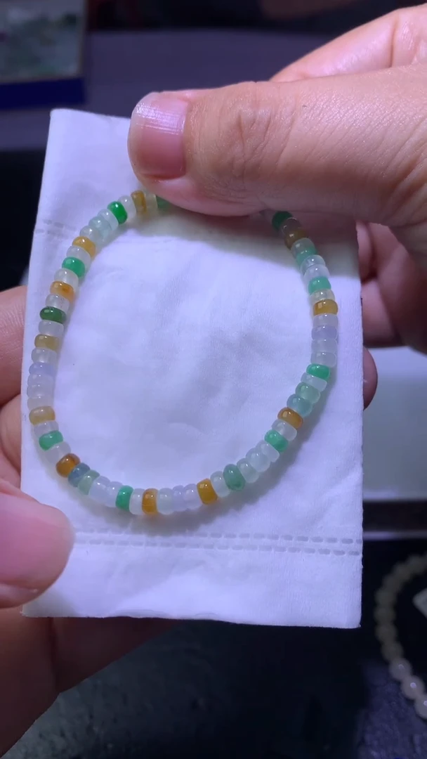 未镶嵌定制翡翠毛货