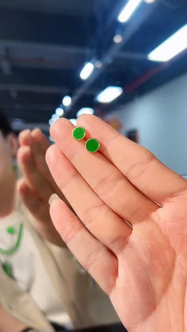 【闪购商品】翡翠耳饰未镶嵌缅料A货/支持复检/一对