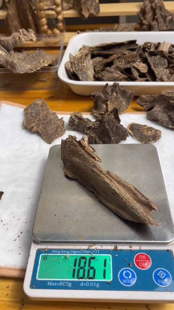 沉香木沉香碎屑香港沉香18.7克