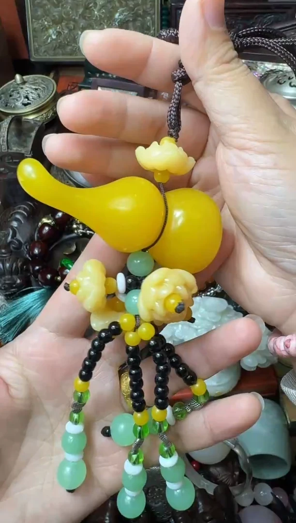 裸石蜜蜡未镶嵌主播推荐：一物一拍，讲解为准！