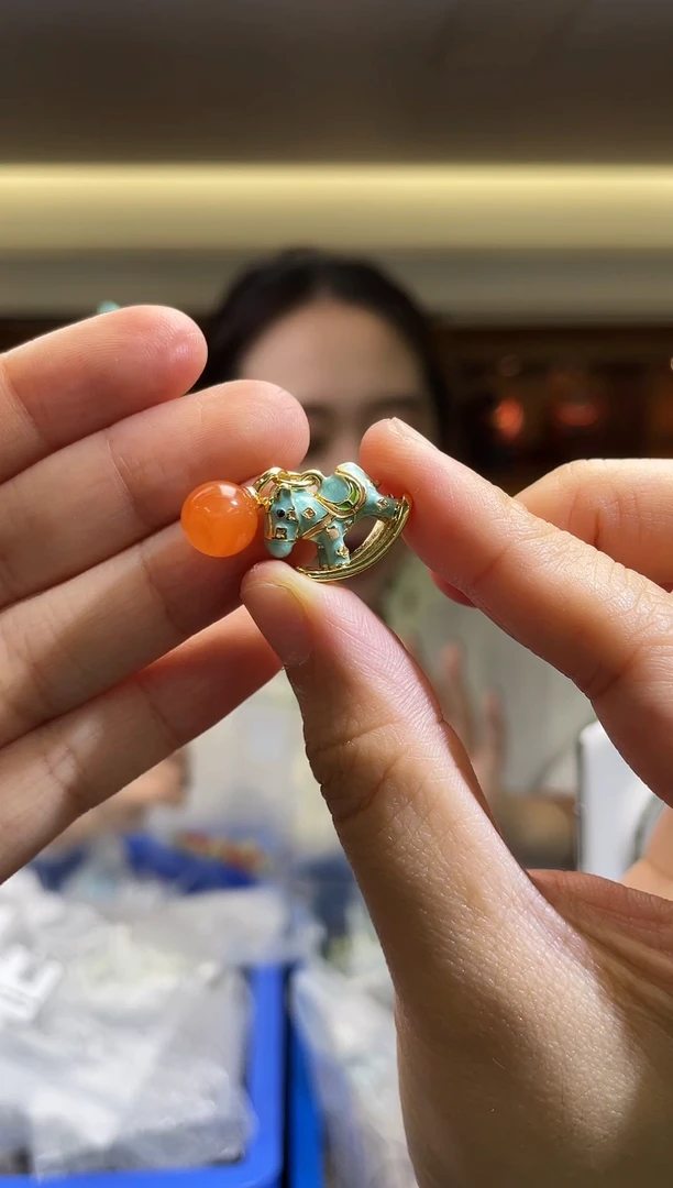 颈饰未镶嵌南红玛瑙（多样性发一件）