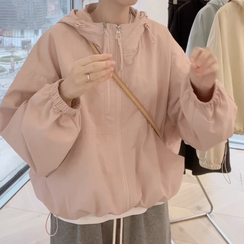 新款软壳冲锋衣休闲韩版宽松连帽拉链外套LK2502063