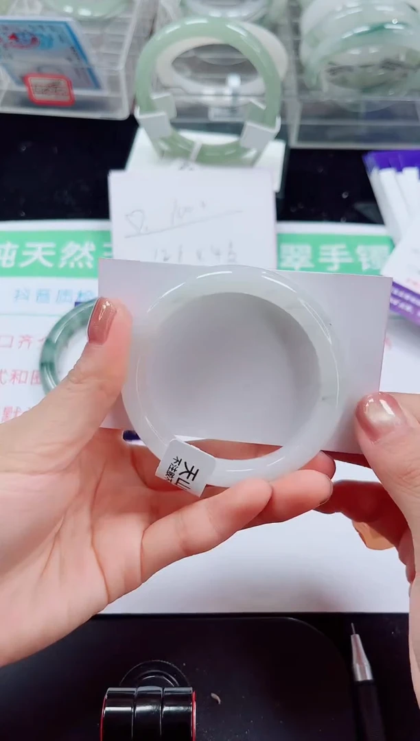 未镶嵌手镯石英岩玉77-52/53