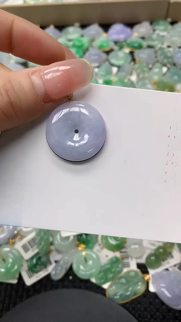 颈饰18K金镶嵌翡翠a货支持复检百元以上9元证书费自理