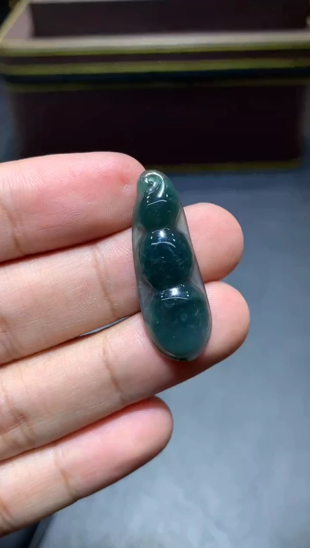 颈饰未镶嵌翡翠K84