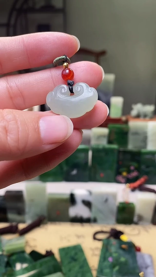 【闪购商品】和田玉挂件未镶嵌1多样性发货