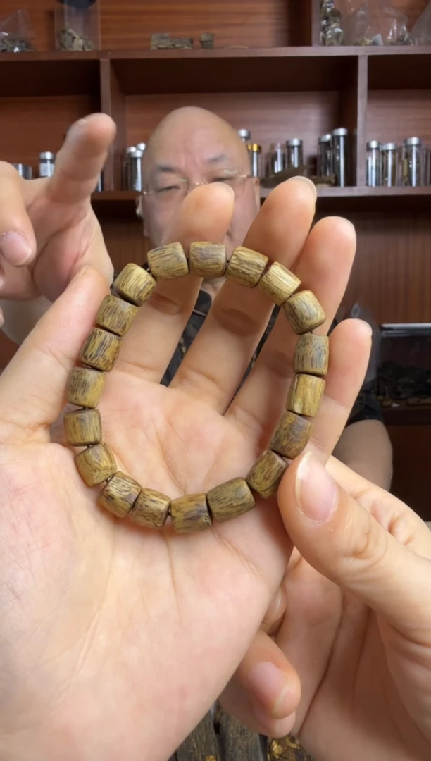 沉香手串奇楠沉香乌身随形桶珠单圈手串一条7.5g