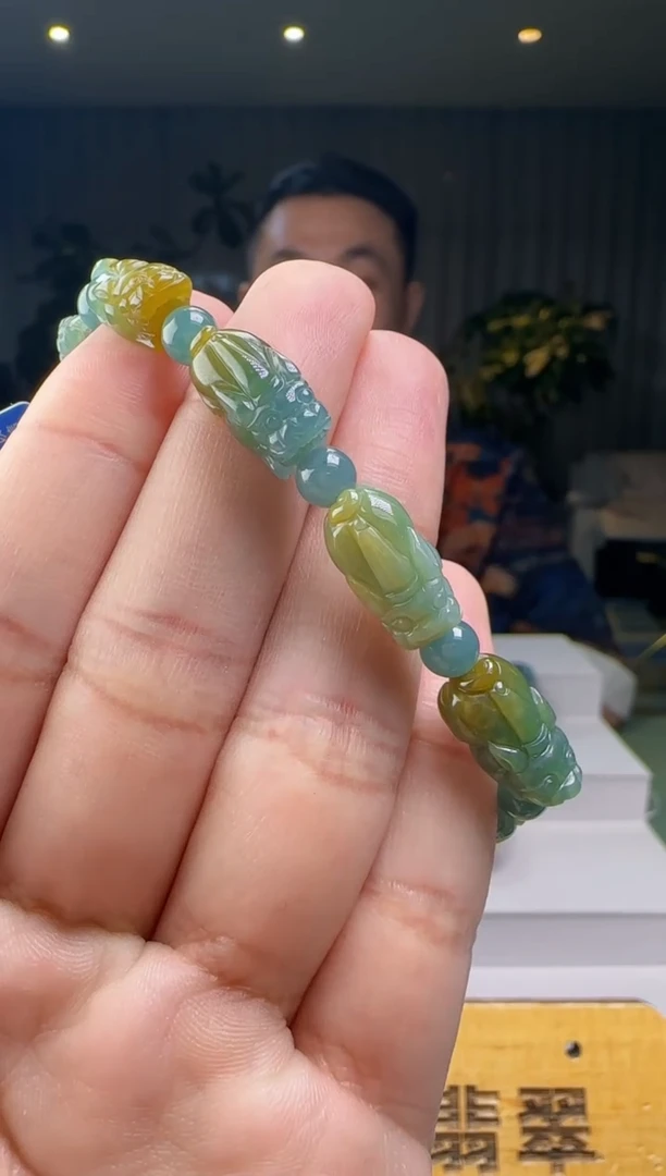 颈饰未镶嵌翡翠南**.864614