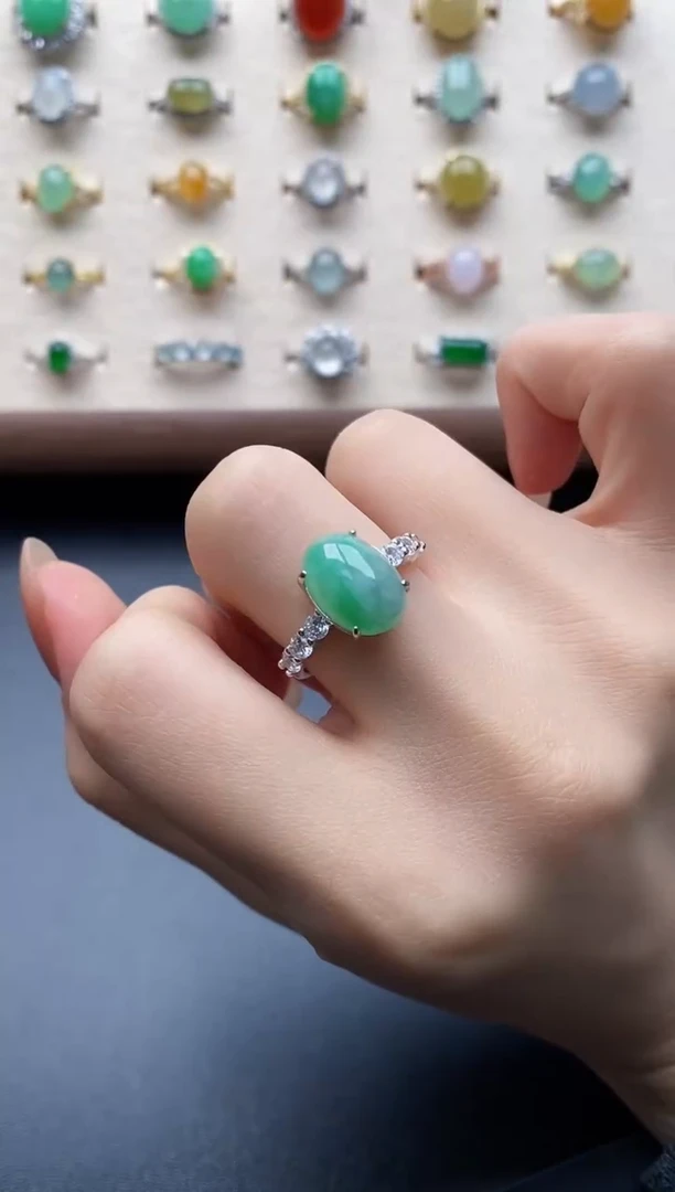 银S925镶嵌戒指翡翠一物一证一礼盒