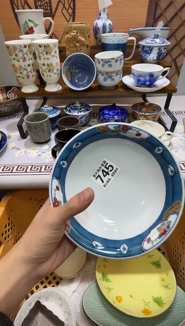 摆件简**淡瓷片瓷片瓷片