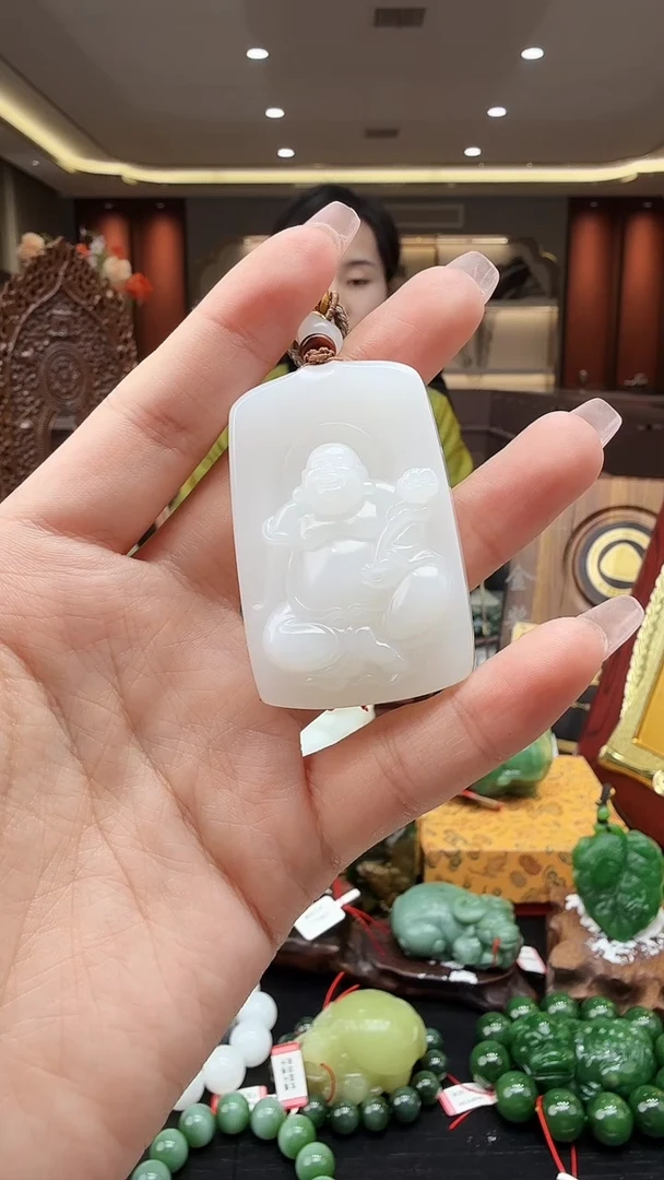 颈饰未镶嵌和田玉37yt