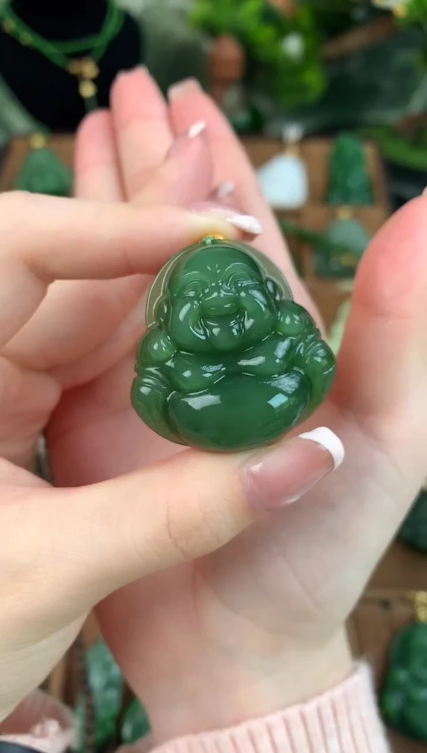 颈饰未镶嵌和田玉吊坠35mm