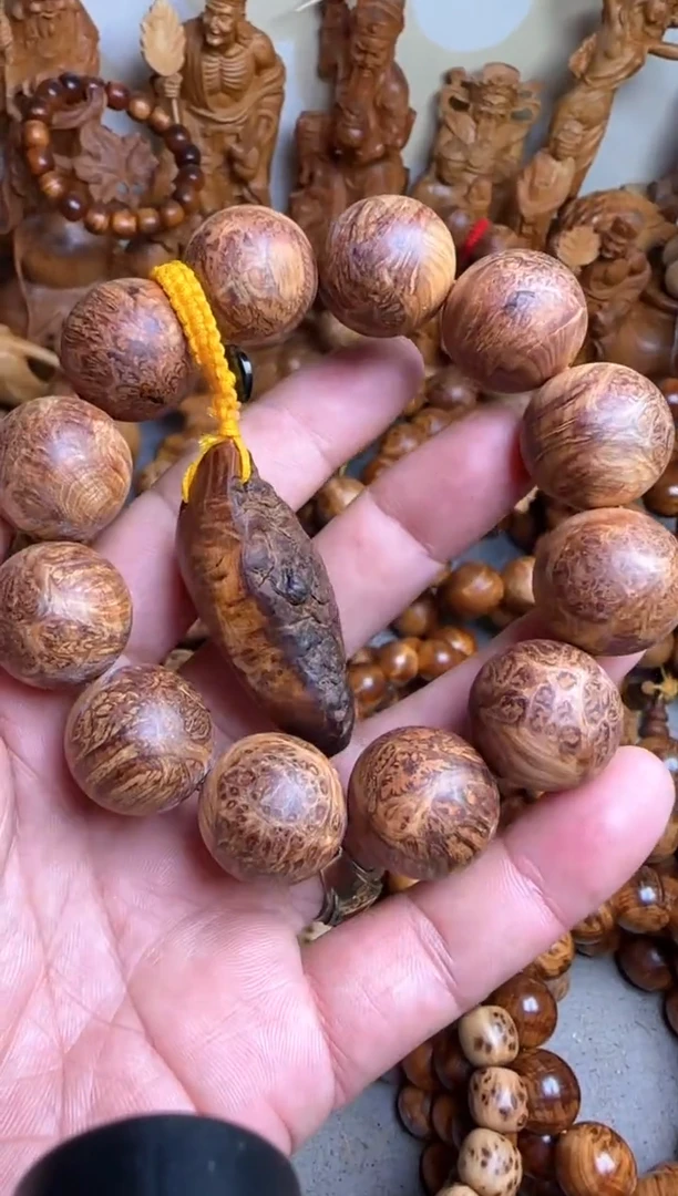 【闪购商品】柏木无事牌太行崖柏陈化爆满变异雪花瘤