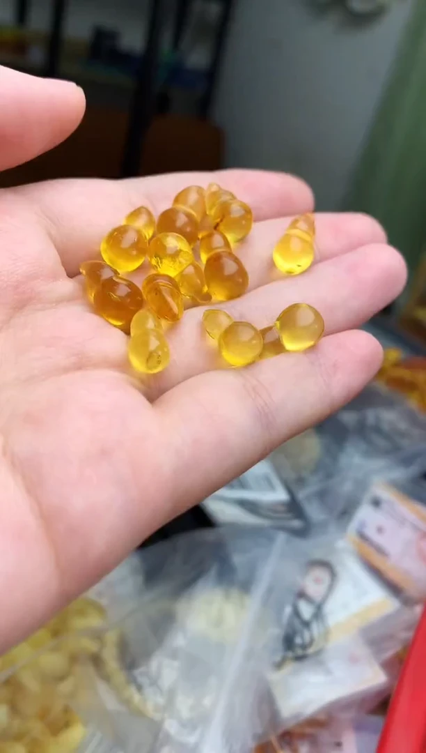 未镶嵌琥珀珠宝奇石146