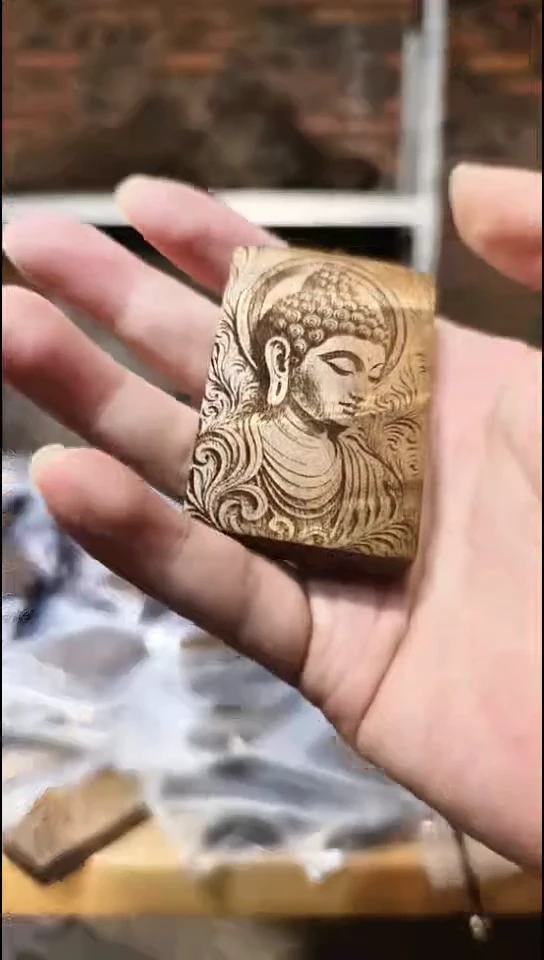 金丝楠无事牌脖挂