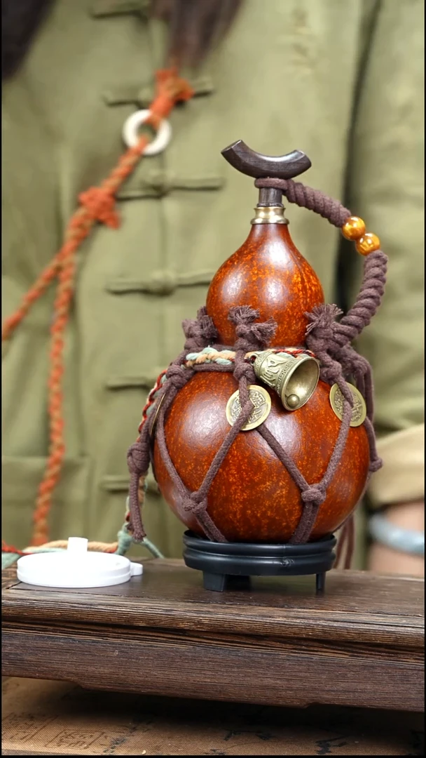 YE069复古网兜款天然酒葫芦（一物一拍）