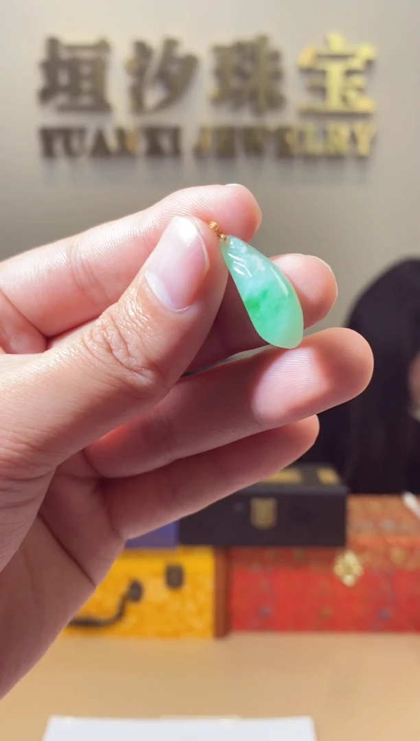 【闪购商品】翡翠颈饰未镶嵌 天然A货翡翠