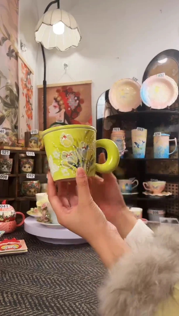 景德镇设计款手工手绘杯杯