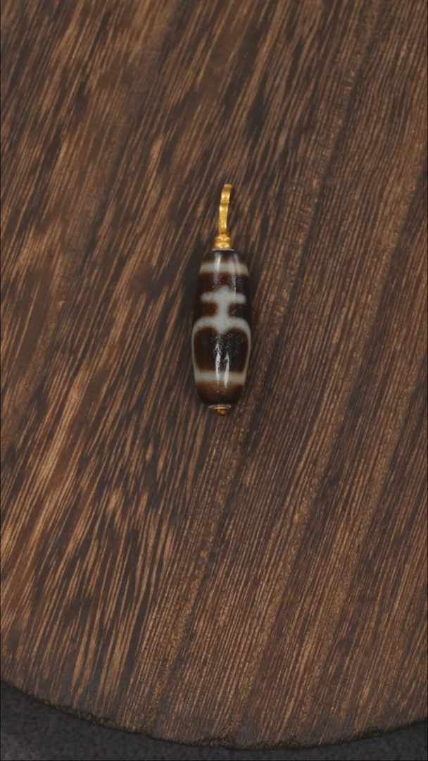 【闪购商品】玛瑙/玉髓挂饰18K金镶嵌1