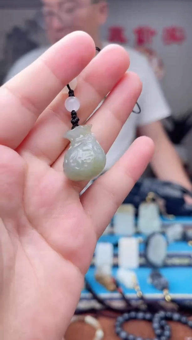 和田玉未镶嵌挂件1