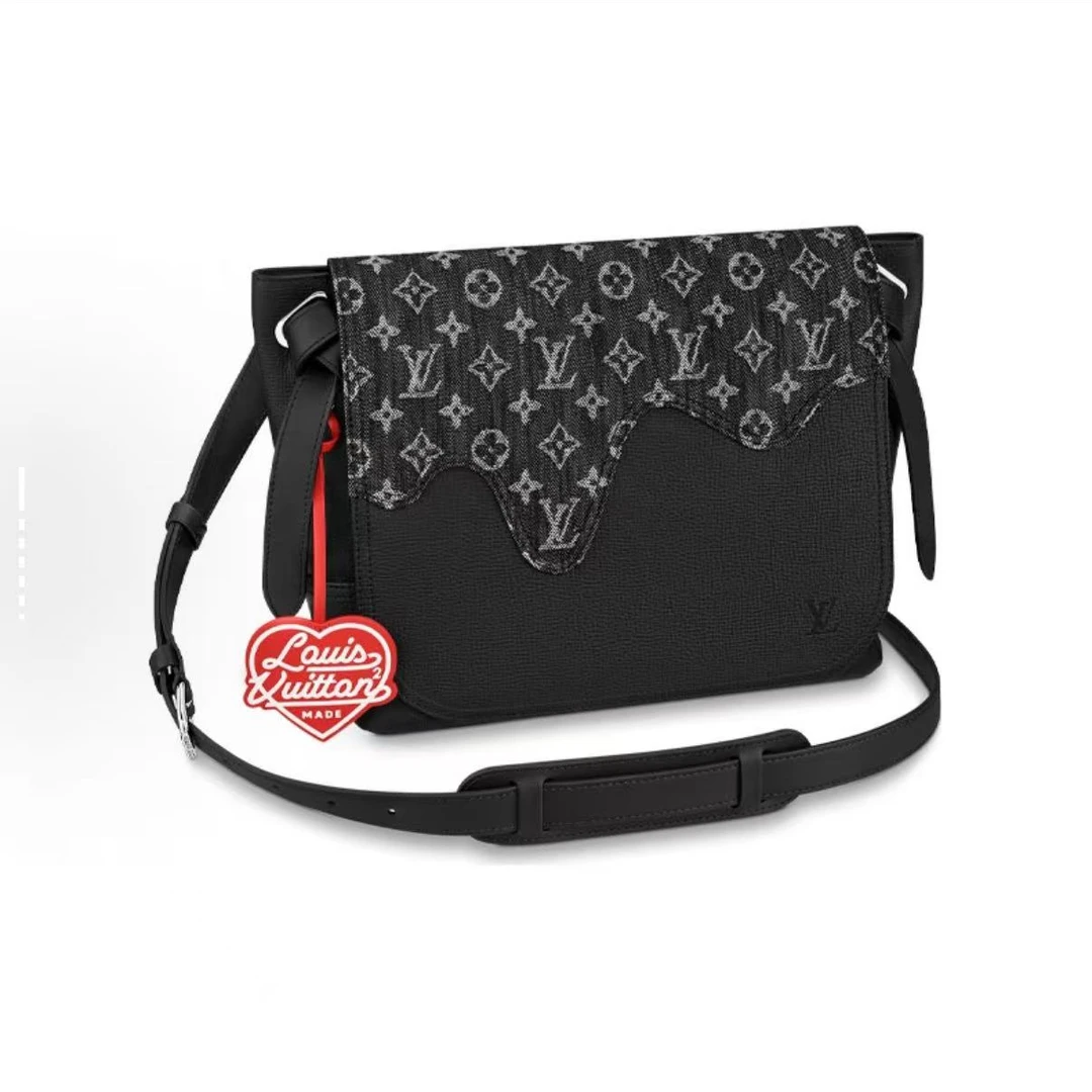 99新 LouisVuitton/路易威登  Nigo联名BesacTokyo丹宁牛仔斜挎包