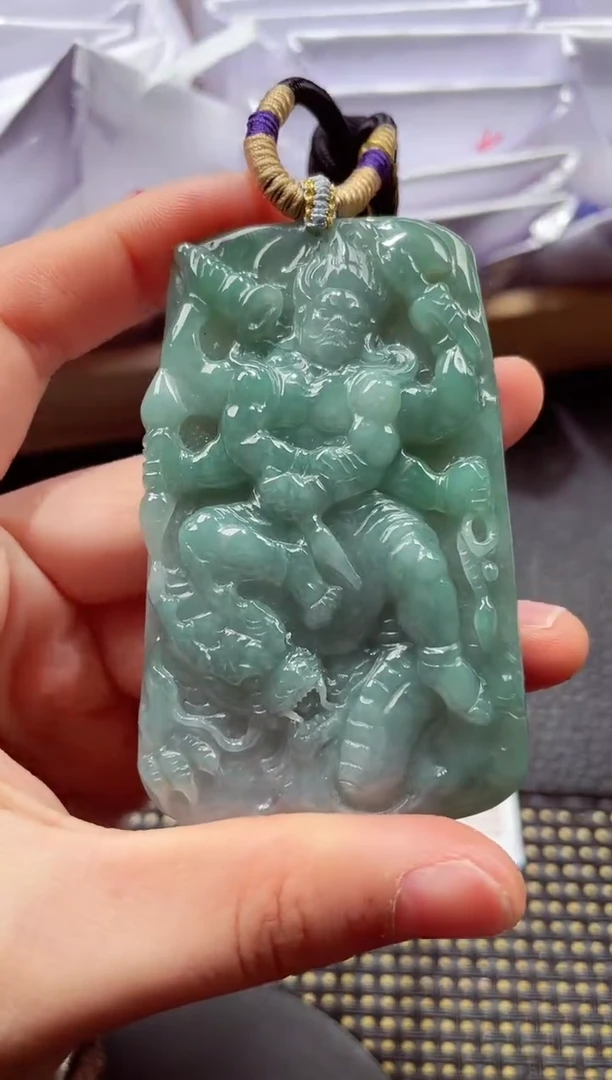 颈饰未镶嵌翡翠11111