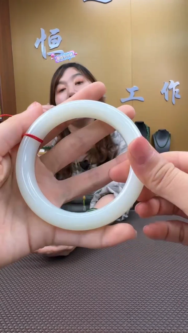 和田玉未镶嵌颈饰手镯61