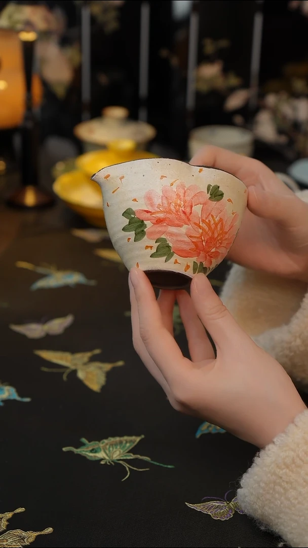 绮彩牡丹  公道