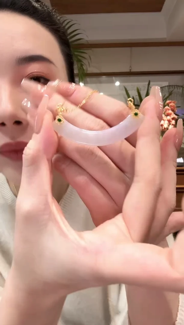 【闪购商品】翡翠颈饰未镶嵌国风