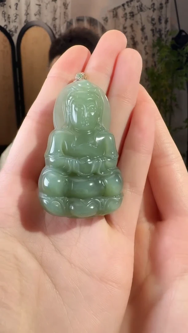 和田玉未镶嵌颈饰碧玉观音