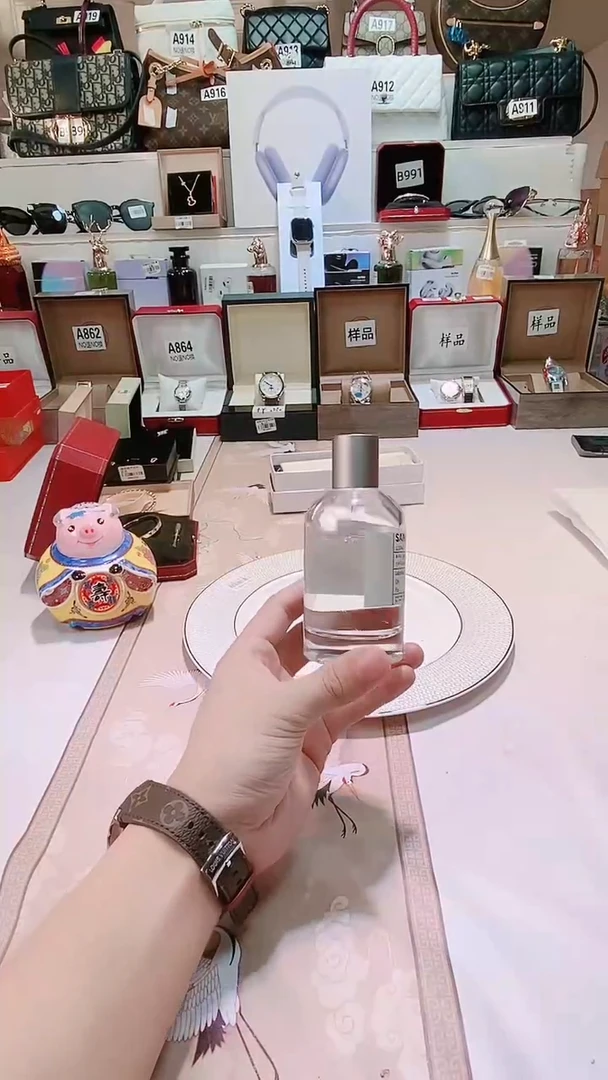 瓷片瓷器 库房到期 全部地板价@@1