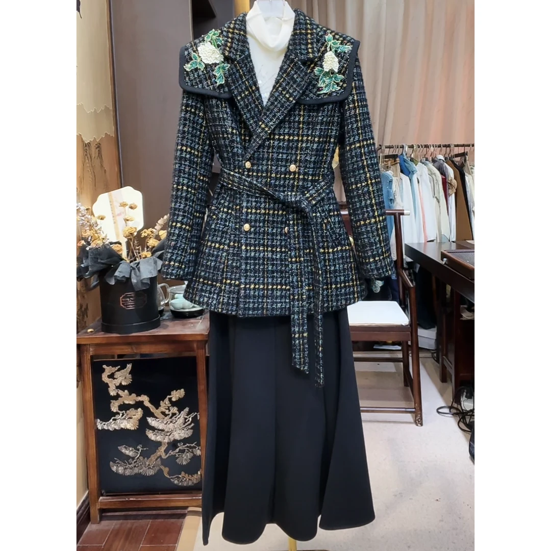 芙娜妮轻奢秋冬新款小众设计衬衫气质显瘦名媛女装两件套F2432268