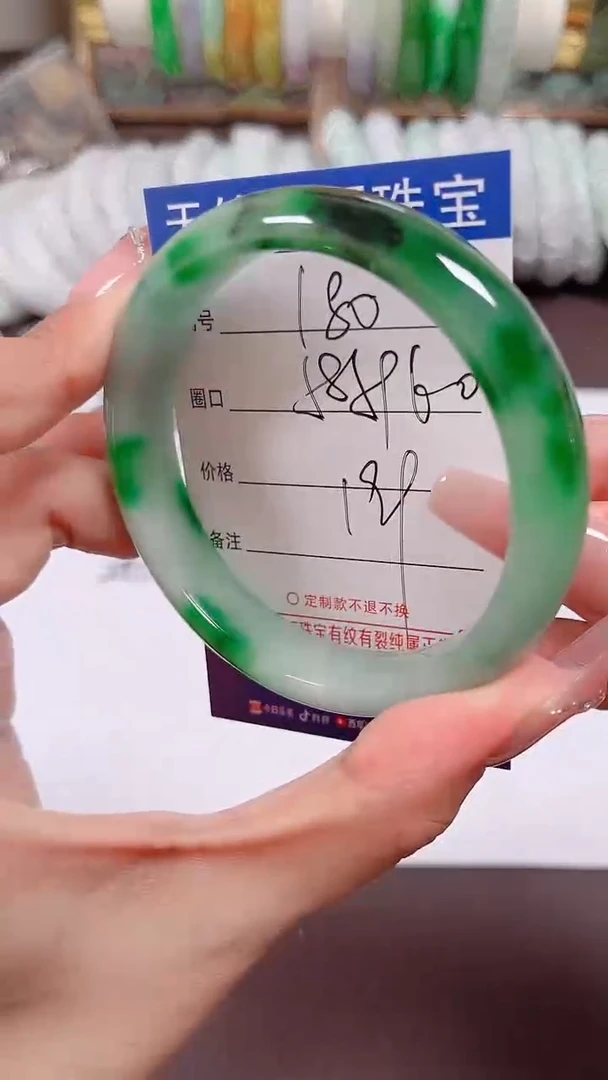 180所见即所得拍什么发什么