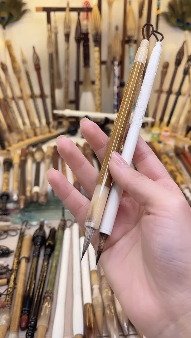 地***?【清水试笔，拒绝蘸墨】墨琳笔庄毛笔2支